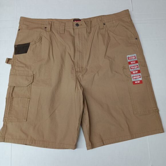 Wrangler Flex Cargo Shorts Men's Size 44 Brown Relaxed Fit - Picture 1 of 5